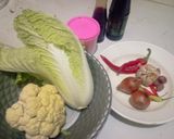 Foto langkah ke 1 dari resep Tumis kembang kol.