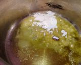 Foto del paso 2 de la receta Salsa de queso azul sin nata