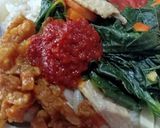Foto langkah ke 5 dari resep Bening Bayam Tetelan ayam.