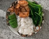 A picture of step 7 of Pan-Seared Chicken Breast + White Rice + Chinese Broccoli + Butter (EAT CLEAN 548kcal🔥).