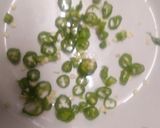 A picture of step 3 of Green chillies beaf stew.