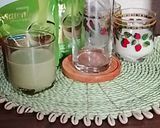 Foto langkah ke 4 dari resep Strawberry Matcha Latte.