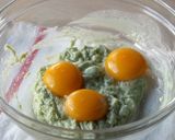 A picture of step 7 of Pandan Cotton Sponge Cake.