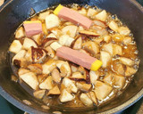 Foto del paso 2 de la receta: Solomillo de Ternera con Ceps, Mousse de Pato y Cebolla caramelizada