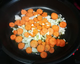 Foto del paso 2 de la receta: Macarrones con calabaza, zanahoria y carne picada especiadas