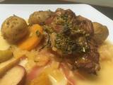 Foto del paso 4 de la receta Brazuelo de cerdo con salsa de piña y naranja 🍊 🍍 🐖