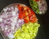 परवल दो प्याज़ा (Parwal Do Payaza ki recipe in Hindi) रेसिपी चरण 1 फोटो