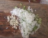 Foto del paso 1 de la receta: Pollo con champiñones