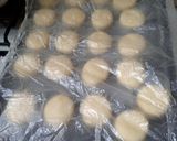 Foto del paso 4 de la receta: Galletitas de limón craqueladas, sin huevo