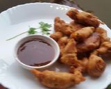 A picture of step 2 of Chicken pakore.