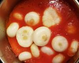 Foto del passaggio 2 della ricetta Cipolle borettane con tonno
