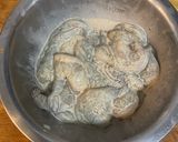 A picture of step 2 of Salted Egg Yolk Shrimp Balls.