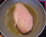 Foto del paso 1 de la receta: Pechuga de pollo con salsa de limón