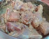 A picture of step 5 of Murgh pulao.