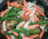 Foto del paso 2 de la receta: Arroz de verduras con salsa romesco