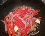 Foto del paso 2 de la receta: Tallarines con verduras
