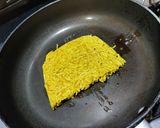 A picture of step 3 of Maggi Sandwich.
