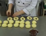 Foto langkah ke 4 dari resep Roti Manis.