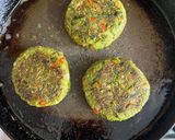 A picture of step 3 of Fresh Green Chholia { CHANA }Kabab With Mint Dip & Spicy Onion 🧅 Salad … Winter Special.