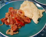 Foto del paso 4 de la receta: Guiso de longanizas (o chorizo)
