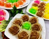 Hình bước làm 3 của món Rau Câu Hoa Mini