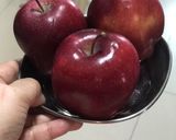 A picture of step 1 of Turkish Apple Pie.