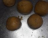 A picture of step 2 of Aloo Vada.