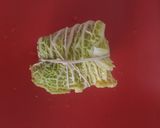 Foto del passaggio 7 della ricetta Involtini di verza ripiena di mamma Jò