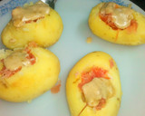 Foto del paso 2 de la receta: Patatas rellenas de jamón y huevo