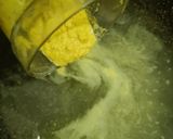 Foto langkah ke 2 dari resep Ayam Goreng Kremes.
