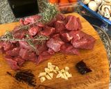 Foto del paso 1 de la receta: Carne, champiñones y tomates cherry a la diabla con fantasía de pomelo de aperitivo.