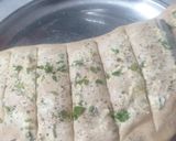 चीजी आटा गार्लिक ब्रेड(Cheese aata garlic bread recipe in Hindi) रेसिपी चरण 10 फोटो