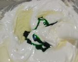 Foto langkah ke 3 dari resep Bolu Pandan Kelapa Ultah.