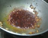 A picture of step 3 of Kachchi dabeli.