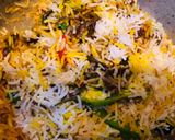 A picture of step 5 of Leftover alu bengan biryani.
