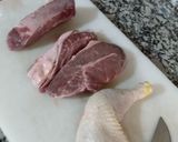 Foto del paso 1 de la receta: Bife americano y pollo con ensalada de Papa huevo y chaucha