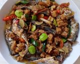 Foto langkah ke 3 dari resep Oseng Ikan Asin Klothok Pete.
