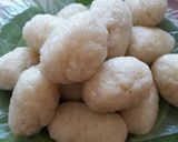 Foto langkah ke 4 dari resep Lemper isi srondeng.