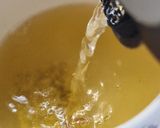 Fokhagymás, szaftos csirkemell recept fázis 4 fotója