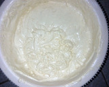 A picture of step 1 of Zebra cake.