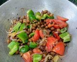 A picture of step 1 of Paneer Veggies Dry Curry.