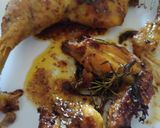 Foto del paso 3 de la receta: Pollo al Ast con Romero, tomillo, hierbabuena, perejil, clavo, 🍋 y especias Cajún