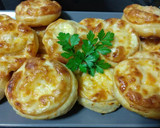 Foto del paso 9 de la receta: Hojaldres con pavo y queso