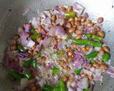 A picture of step 2 of Vermicelli Upma.
