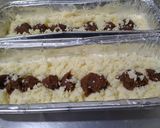 Foto del paso 5 de la receta: Budín de coco y dulce de leche con crumble
