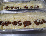 Foto del paso 5 de la receta: Budín de coco y dulce de leche con crumble