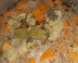 Foto del paso 2 de la receta: Sopa Crema de Calabaza al Romero con Nuez