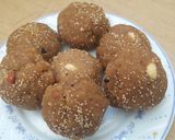 ચુરમાના લાડુ (Churma Na Ladu Recipe In Gujarati) રેસીપી સ્ટેપ4ફોટો