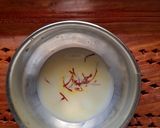 A picture of step 3 of Chikoo Thandai.