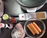 รูปขั้นตอนการทำที่ 1 ของ สปาเกตตี้ซอสมะเขือเทศหมูสับ ฉบับเด็กหอ🍝